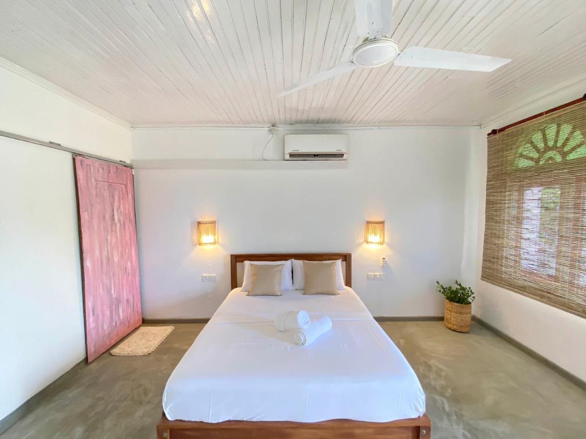 Sky Breeze Hotell Unawatuna Eksteriør bilde