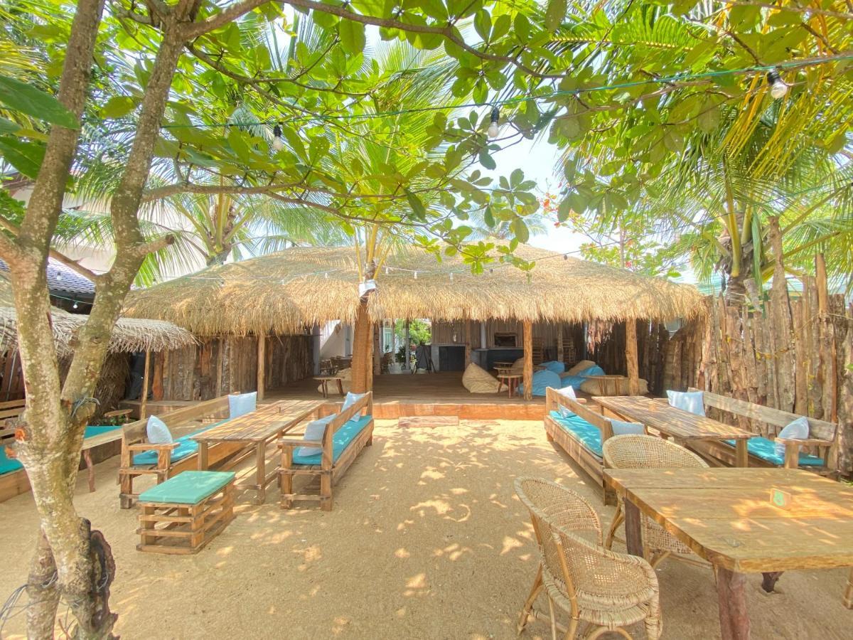 Sky Breeze Hotell Unawatuna Eksteriør bilde