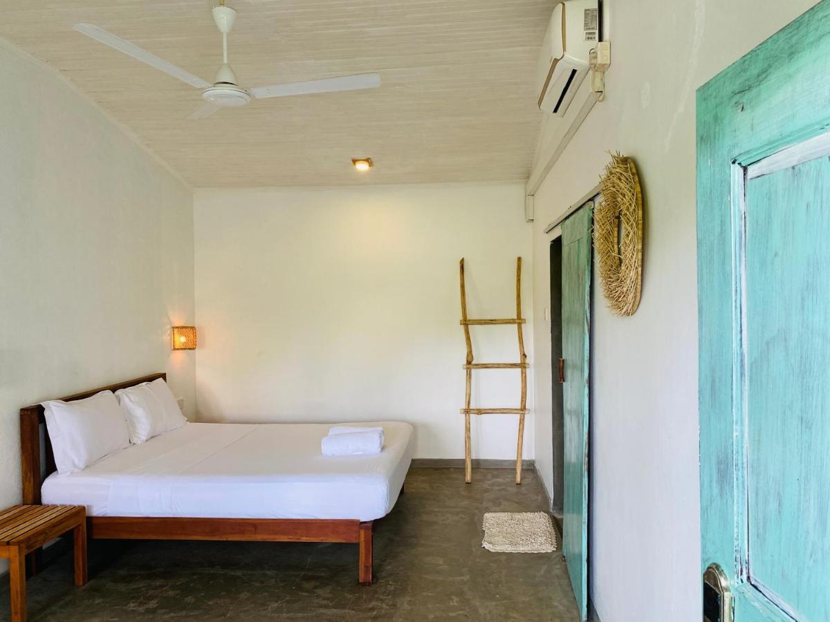Sky Breeze Hotell Unawatuna Eksteriør bilde